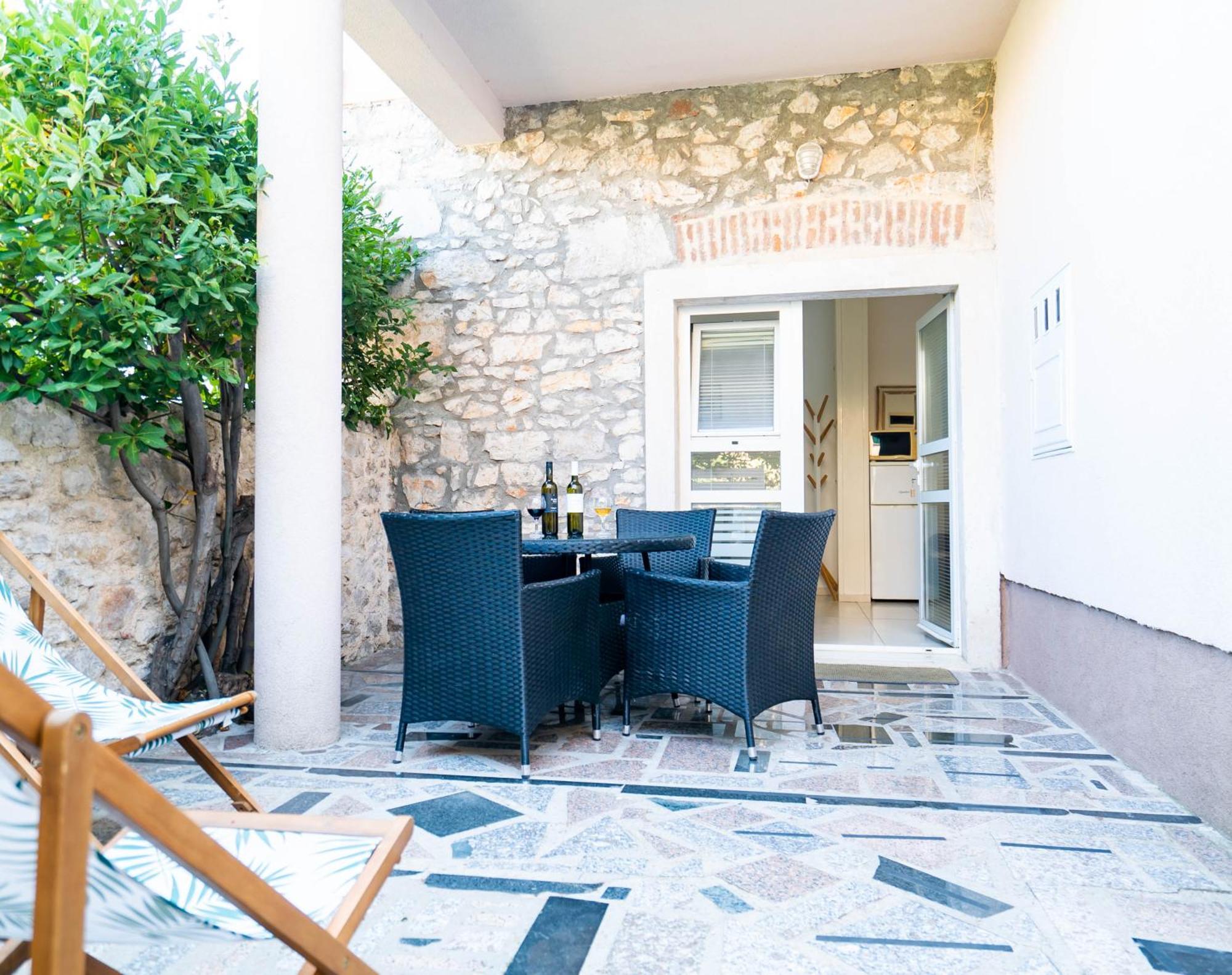 Apartment Nevenka Zadar Bagian luar foto